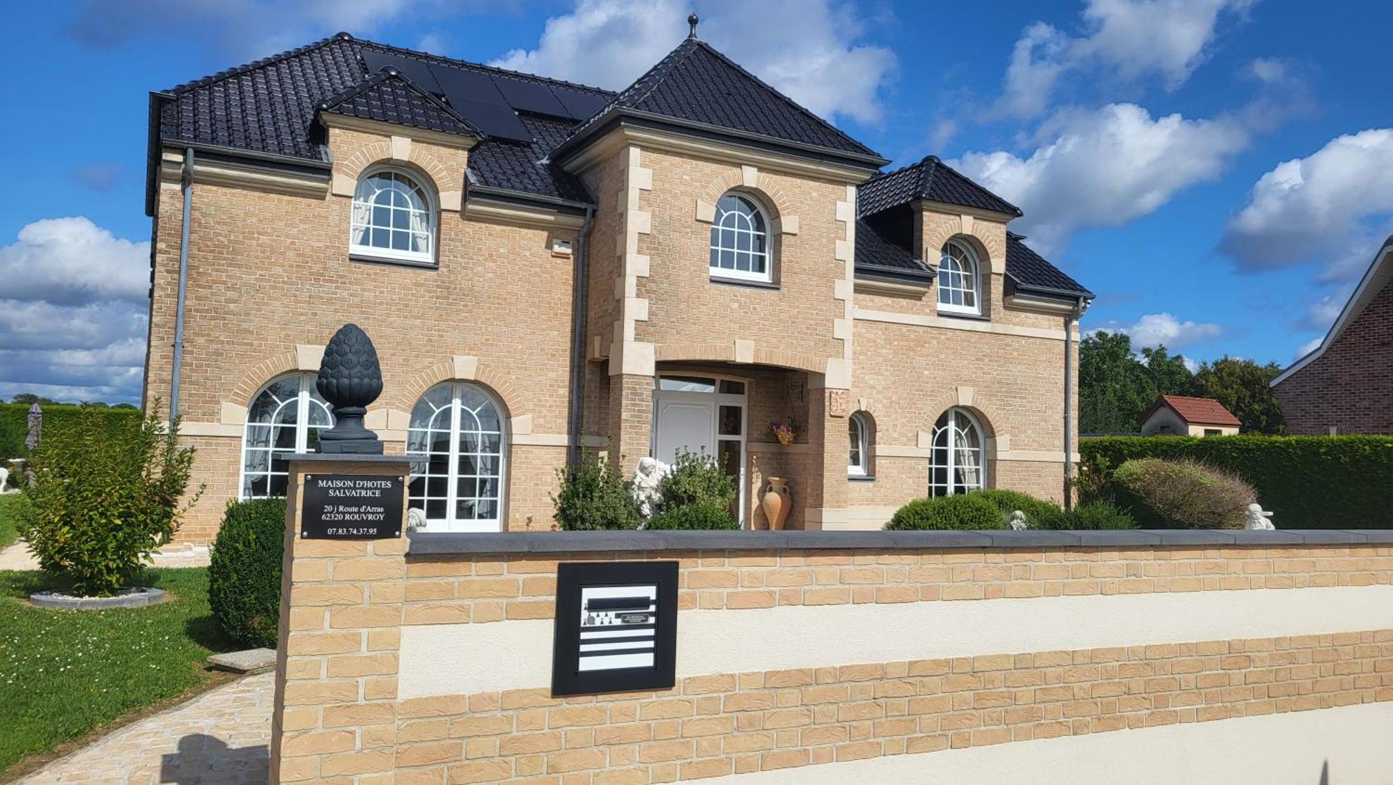 Maison D Hotes Salvatrice Rouvroy  Luaran gambar